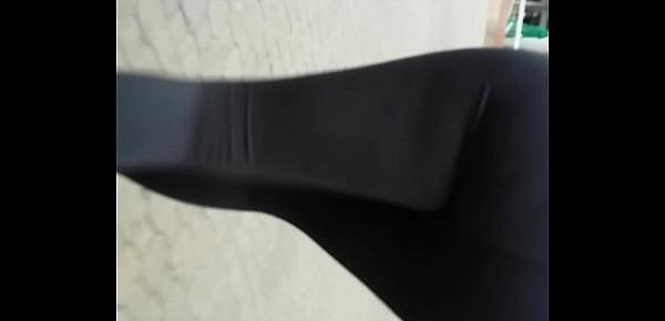  sexy leggins girl street spandex ass